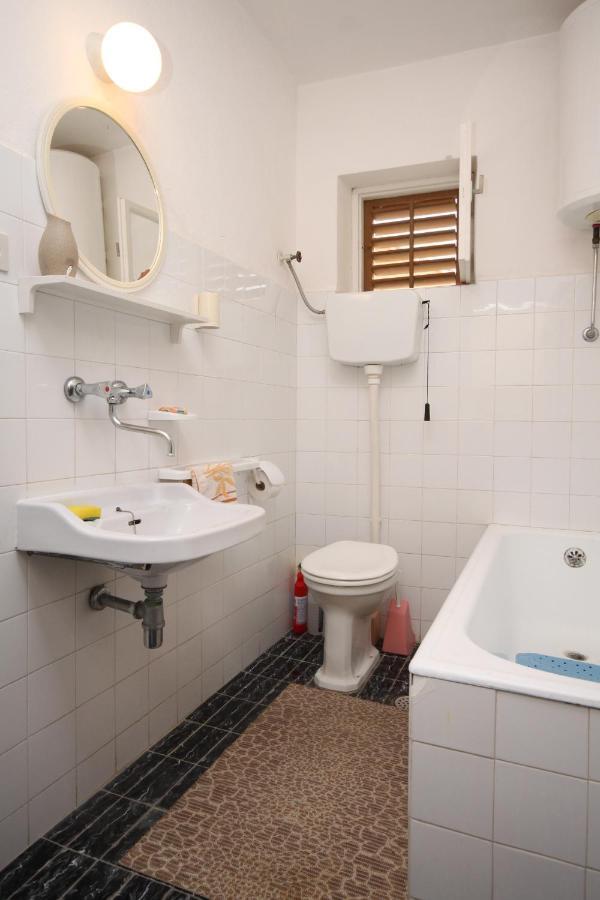 Apartment Podgora 6670B Екстер'єр фото